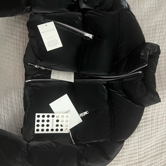 Khaite Fulman cropped puffer jacket black M Medium New with tags - Picture 6 of 9